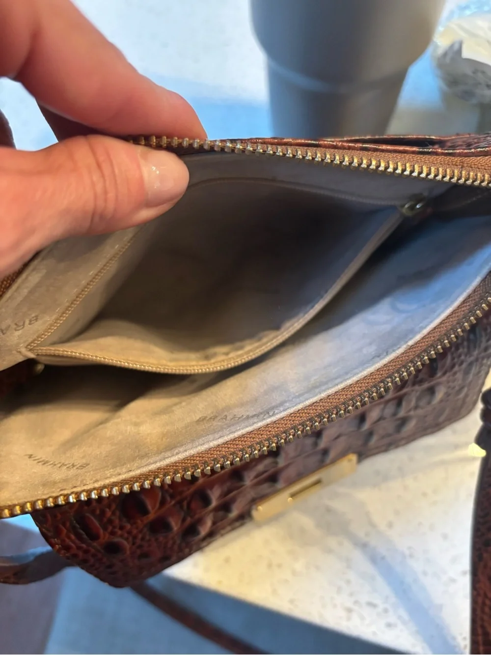 BRAHMIN Melbourne Manhattan Pecan Croc Embossed Leather Turnlock Crossbody Bag